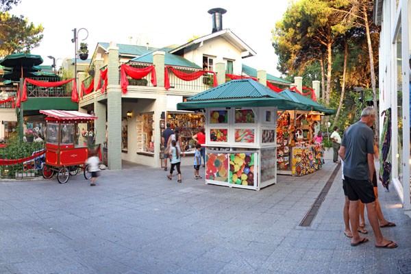 Gazebo Feria del Bosque